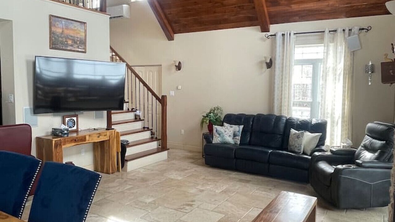 Photo of Livingroom in Plaisance