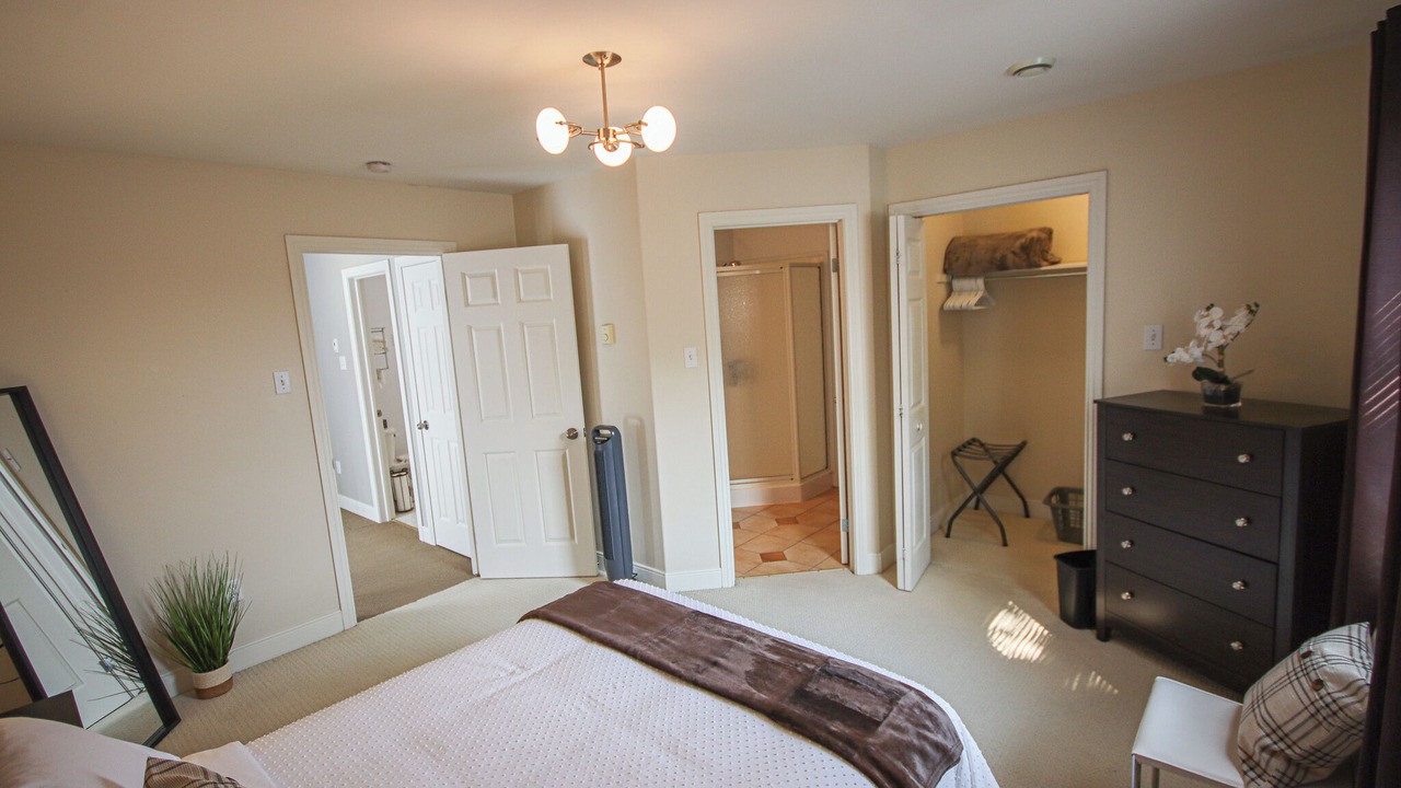 Photo of Bedroom in Terra Nova