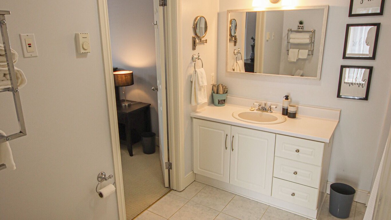 Photo of Bathroom in Terra Nova