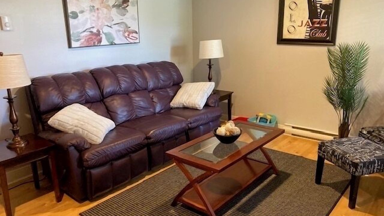 Photo of Livingroom in Terra Nova