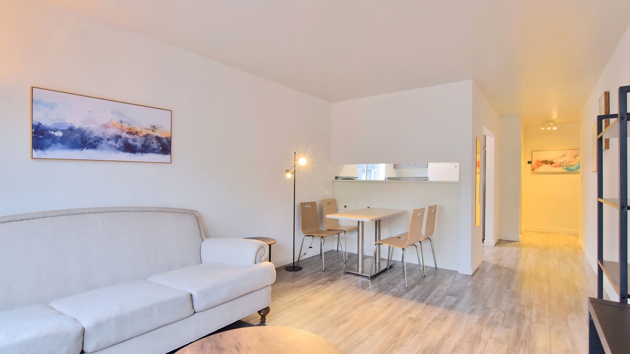 Photo of Livingroom in West End