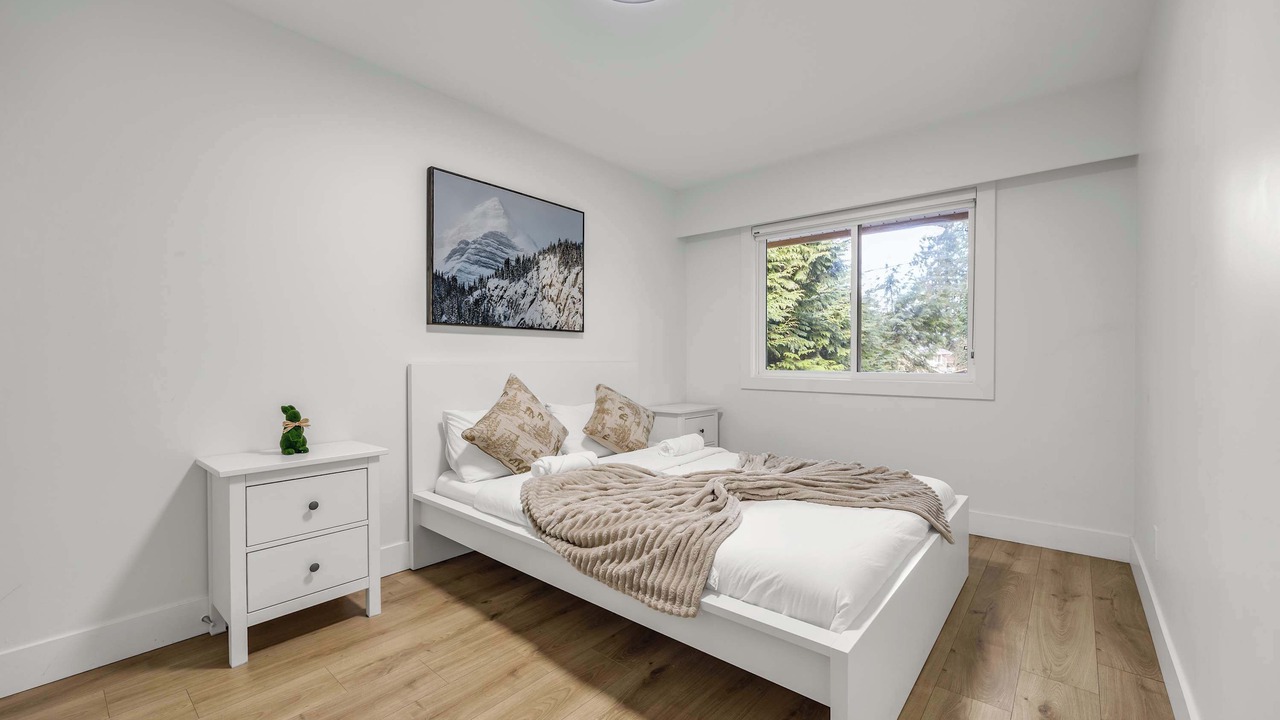 Photo of Bedroom in Langley