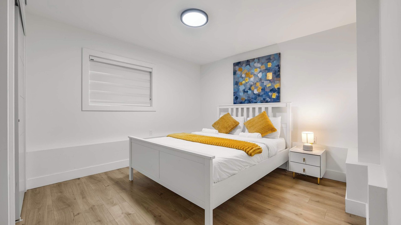 Photo of Bedroom in Langley