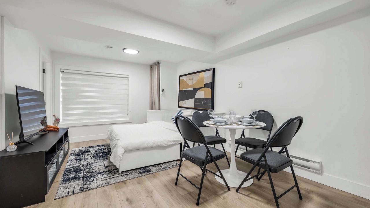 Photo of Bedroom in Langley
