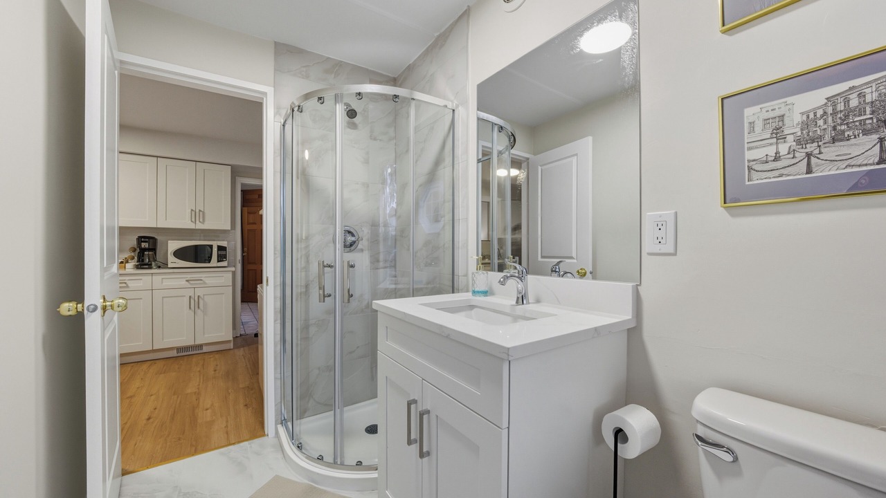 Photo of Bathroom in Knight