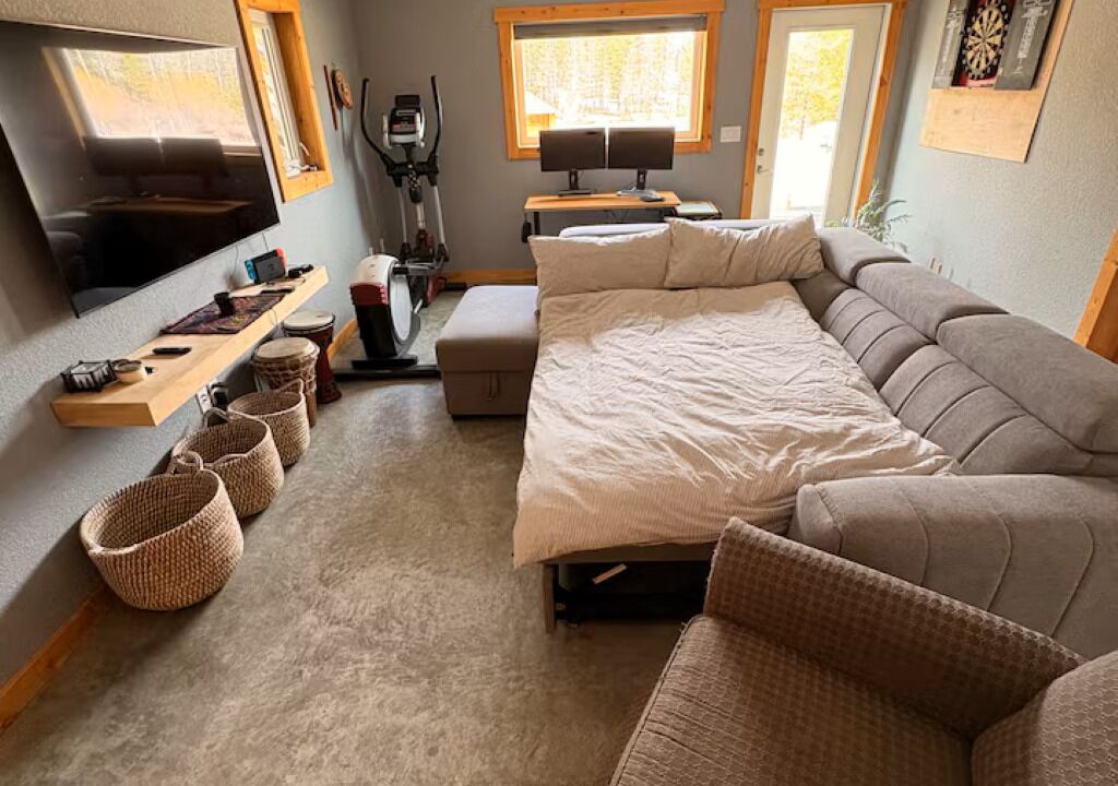 Photo of Bedroom in East Kootenay