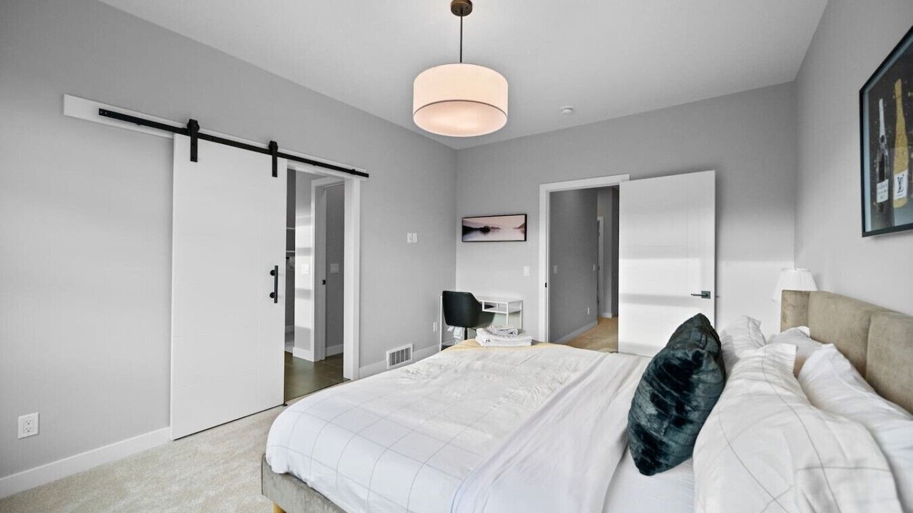 Photo of Bedroom in Montgomery