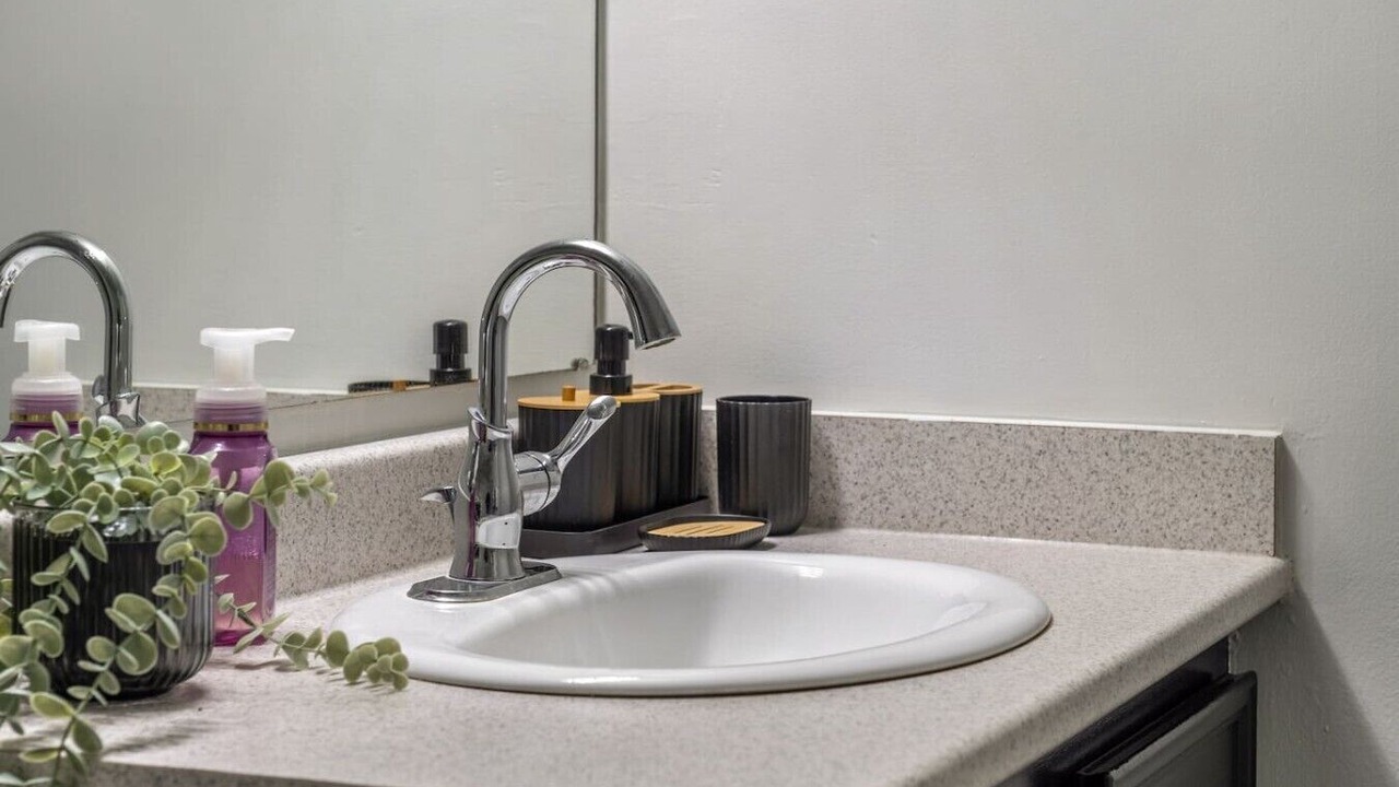 Photo of Bathroom in Victoria Park