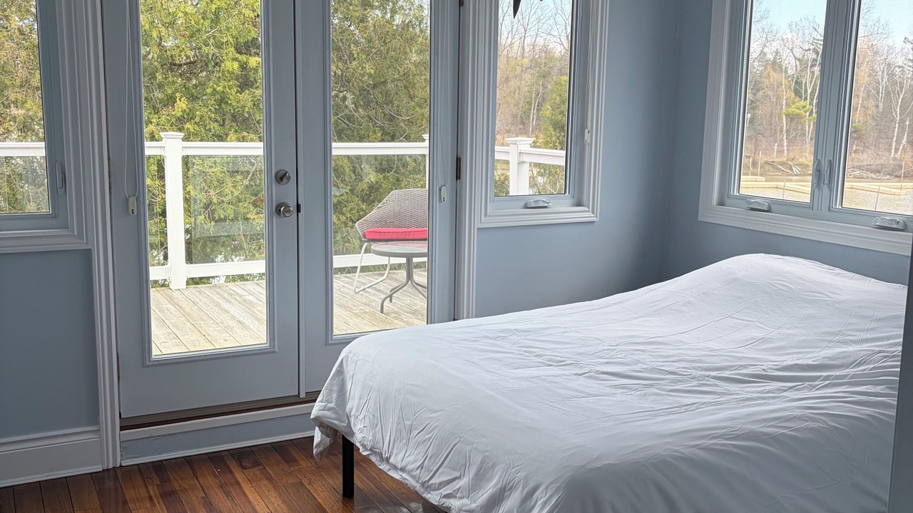 Photo of Bedroom in Port Franks
