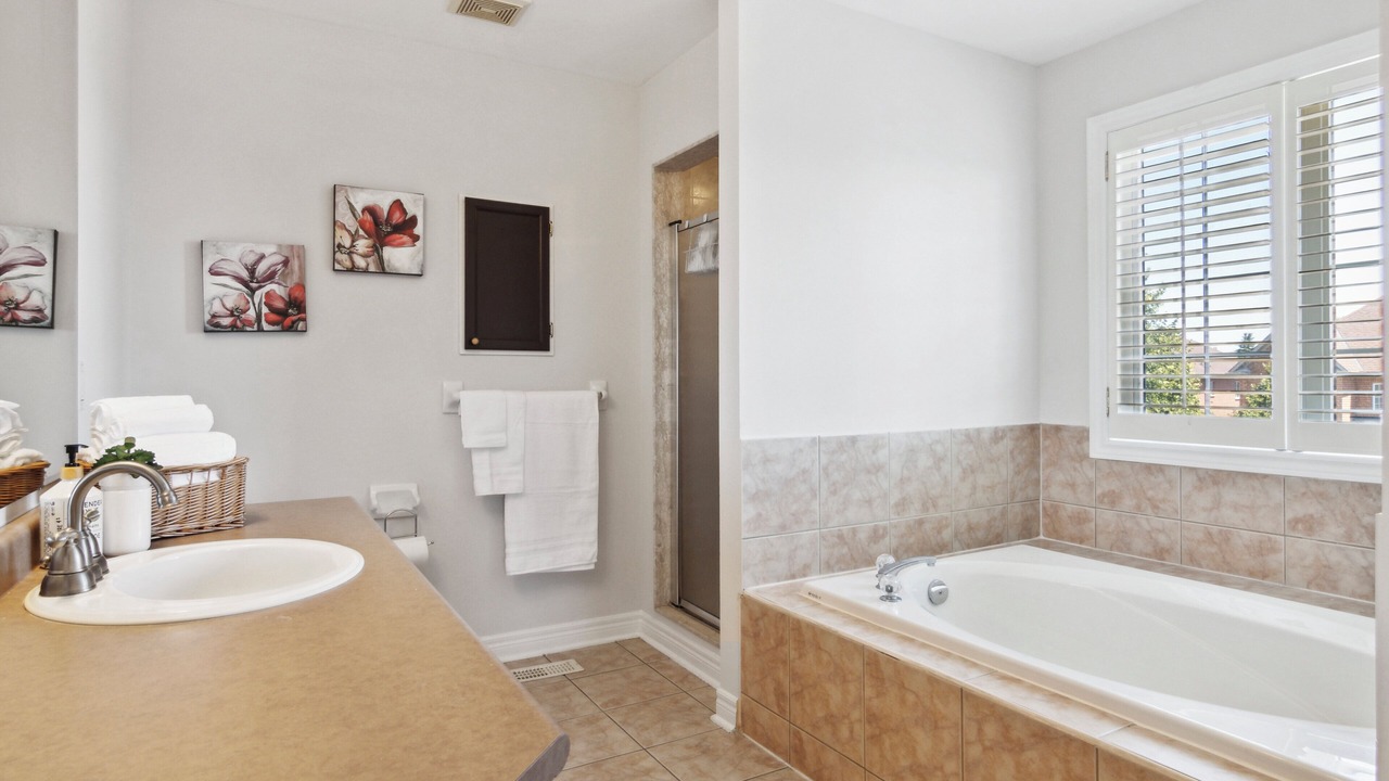 Photo of Bathroom in Richmond Hill