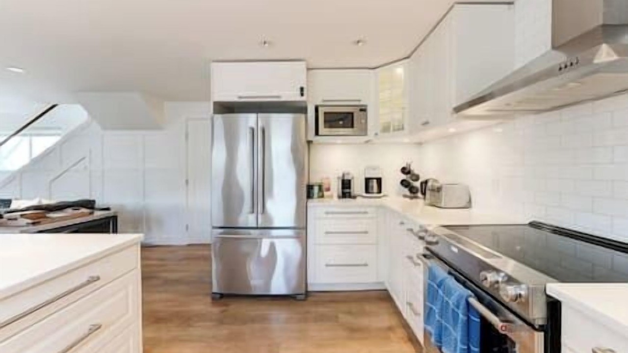 Photo of Kitchen in Lower Lonsdale
