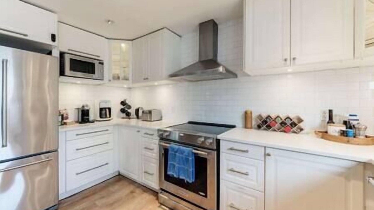 Photo of Kitchen in Lower Lonsdale
