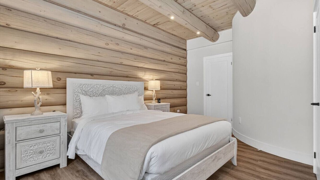 Photo of Bedroom in Amherst