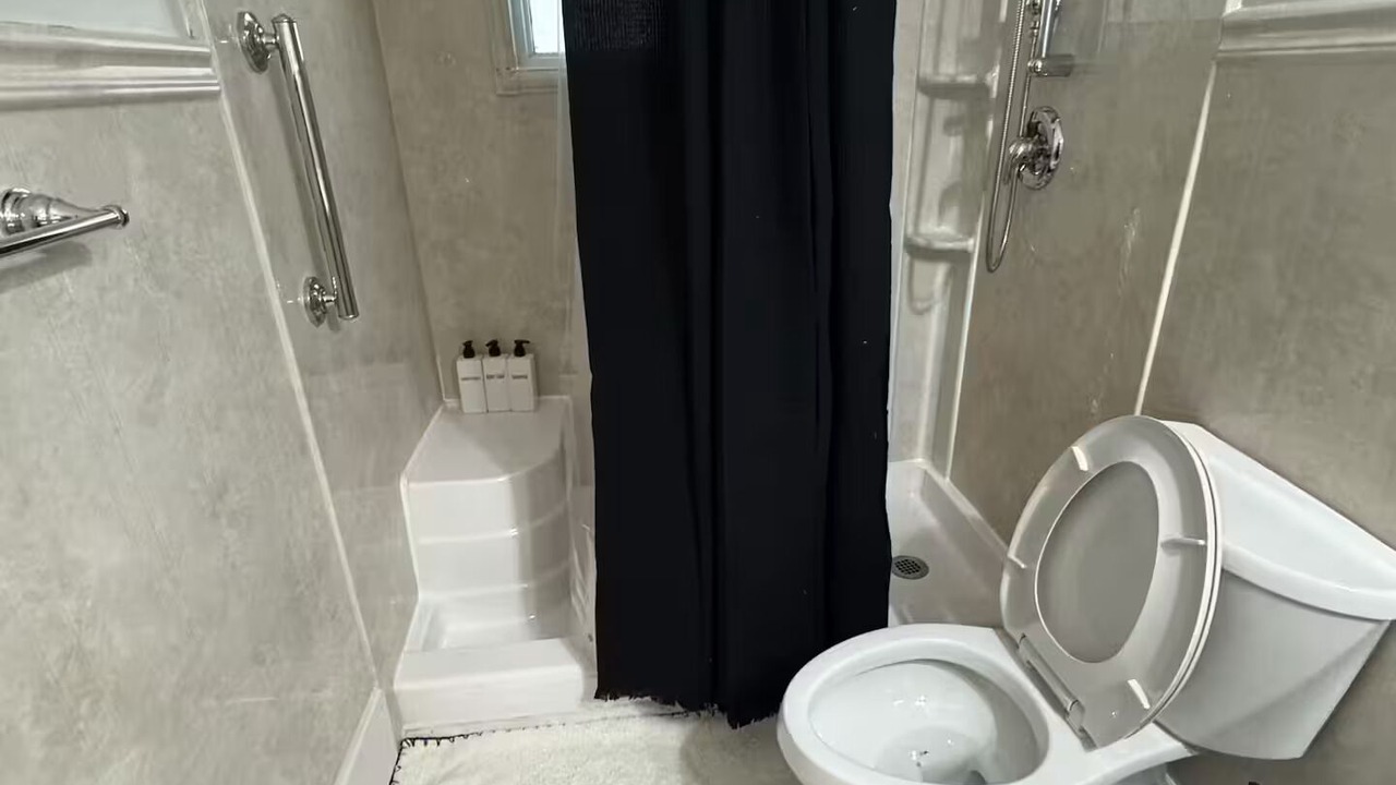 Photo of Bathroom in Algoma District