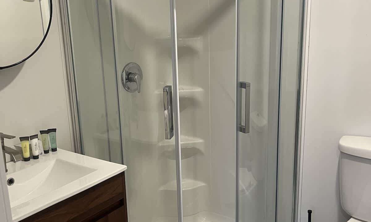 Photo of Bathroom in Riviere-du-Loup Regional County Municipality