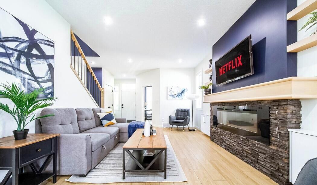 Photo of Livingroom in Jasper Place