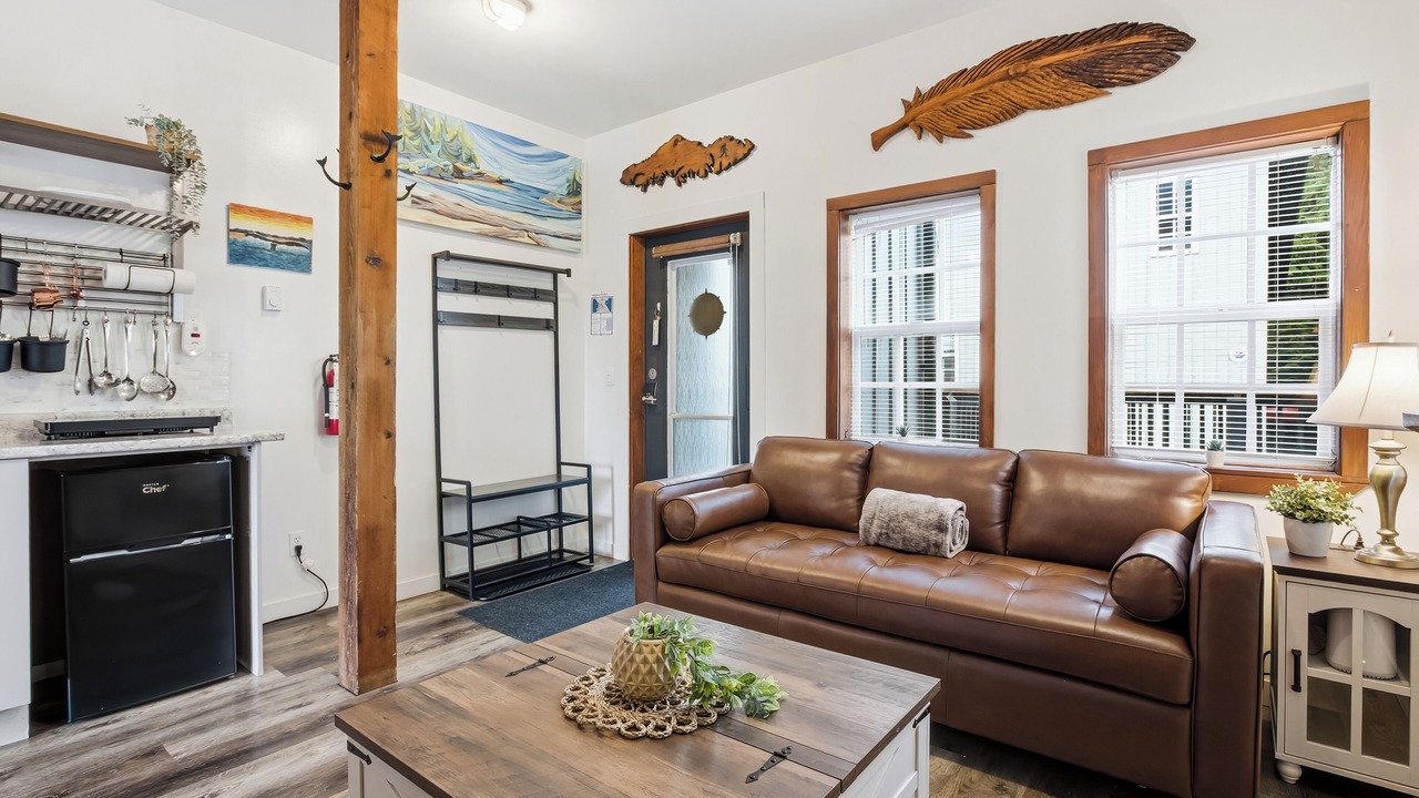 Photo of Livingroom in Ucluelet