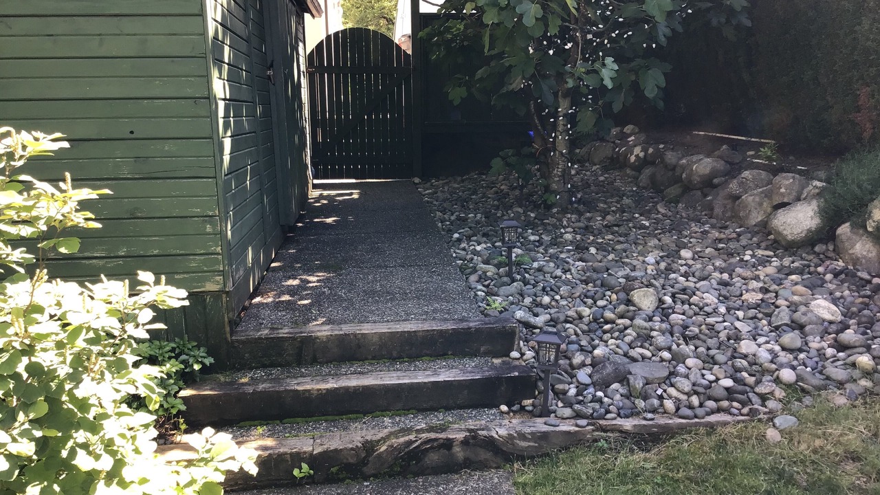 Photo of Outdoor in Guildford