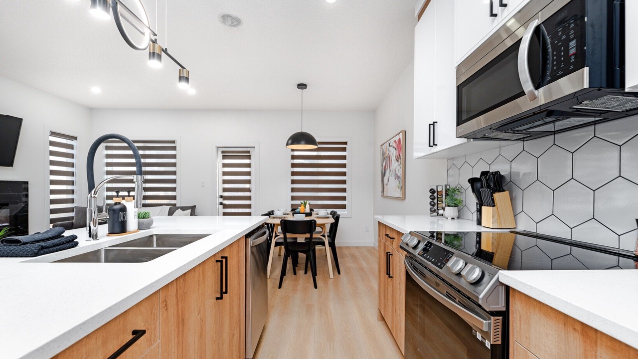 Photo of Kitchen in Southeast Edmonton