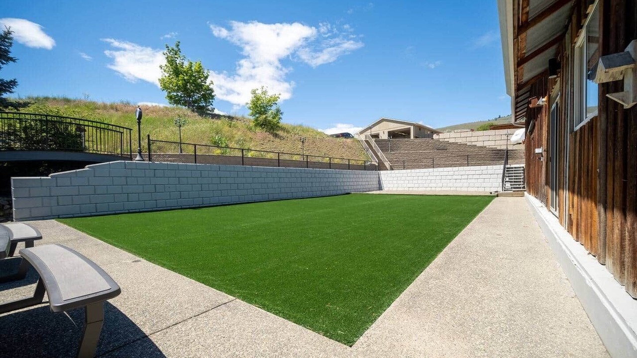 Photo of Outdoor in Vernon