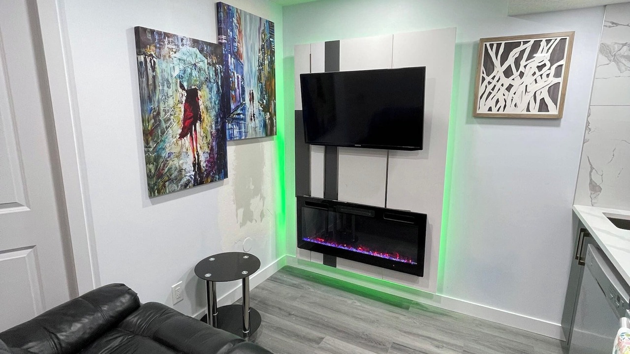 Photo of Livingroom in Northeast Edmonton