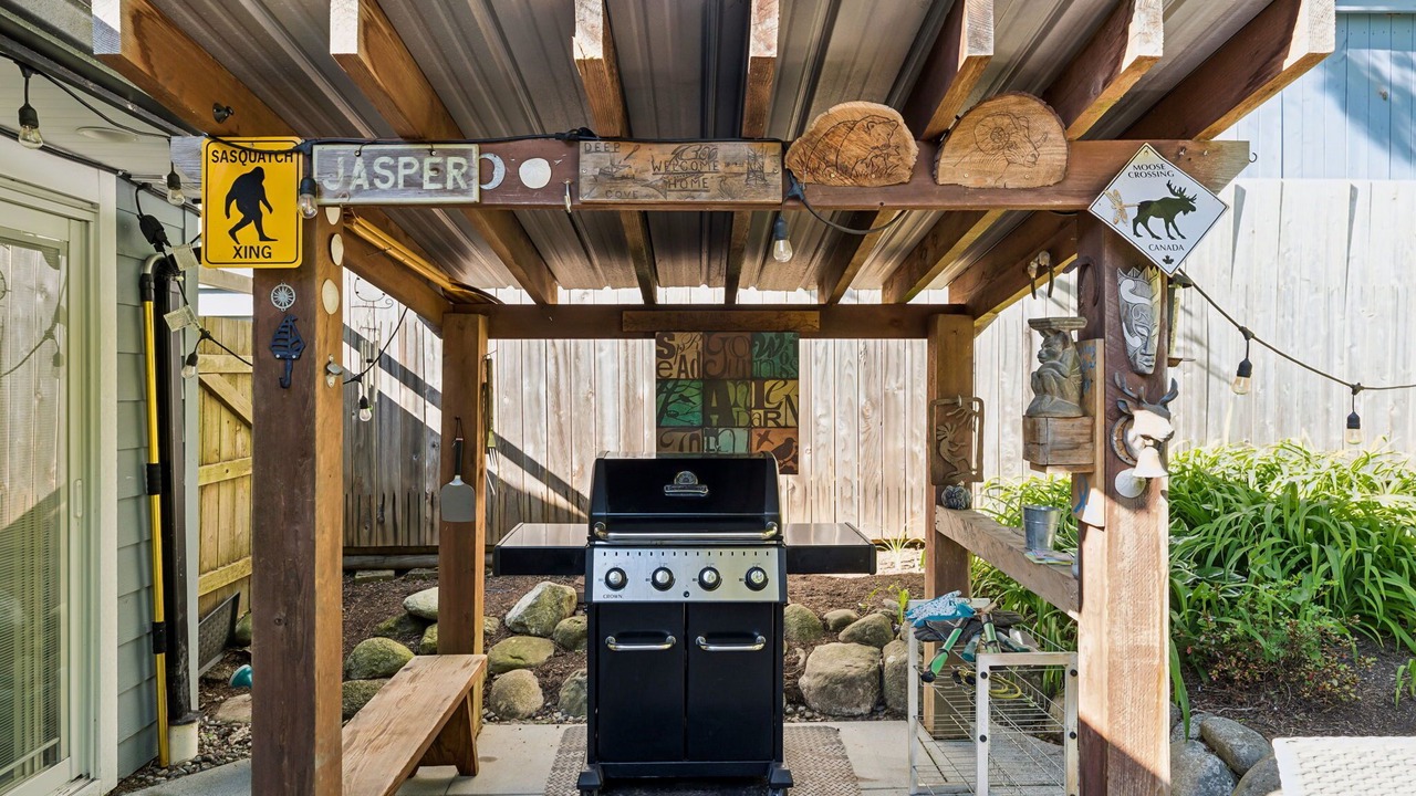 Photo of Outdoor in Deep Cove
