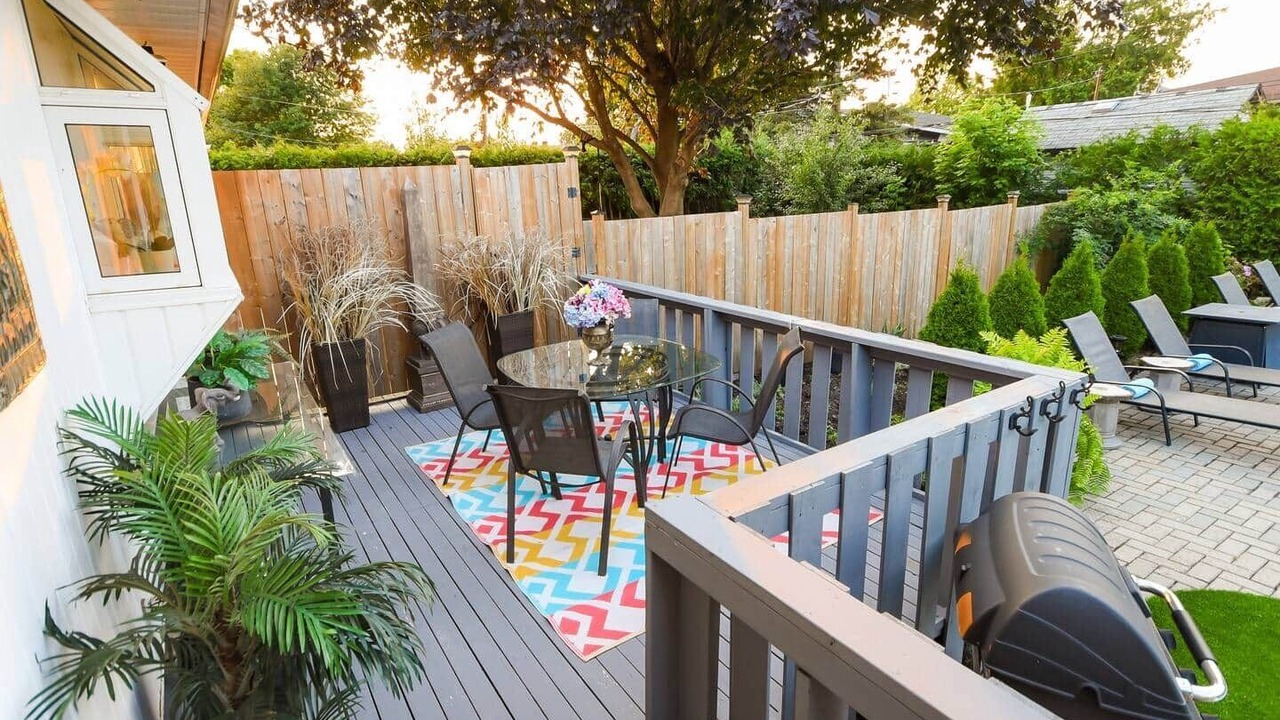 Photo of Outdoor in Ottawa Division
