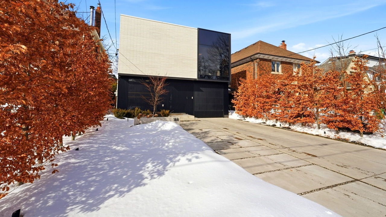 Photo of Outdoor in Forest Hill South
