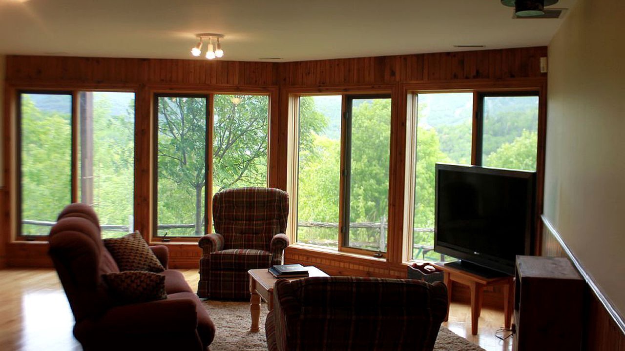 Photo of Livingroom in Petite-Riviere-de-l'Ile