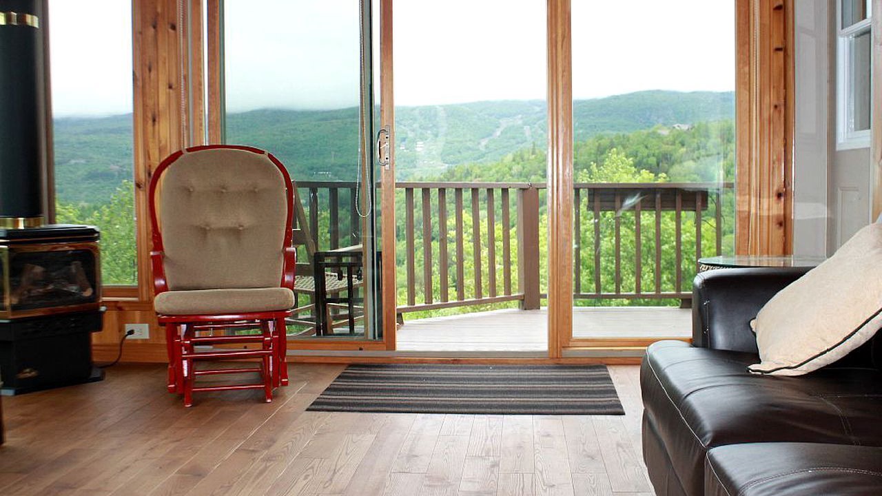 Photo of Livingroom in Petite-Riviere-de-l'Ile