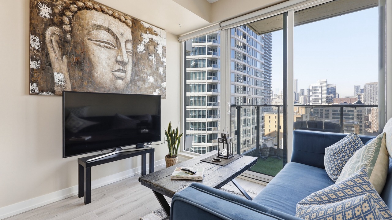 Photo of Livingroom in Downtown Toronto