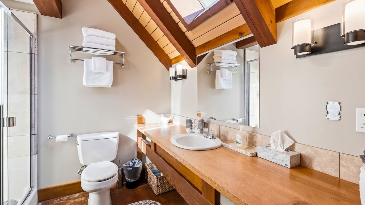 Photo of Bathroom in Ucluelet