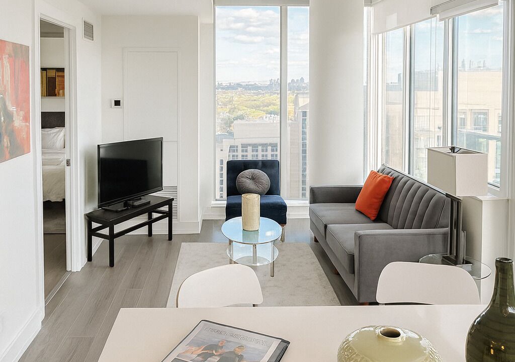 Photo of Livingroom in Willowdale