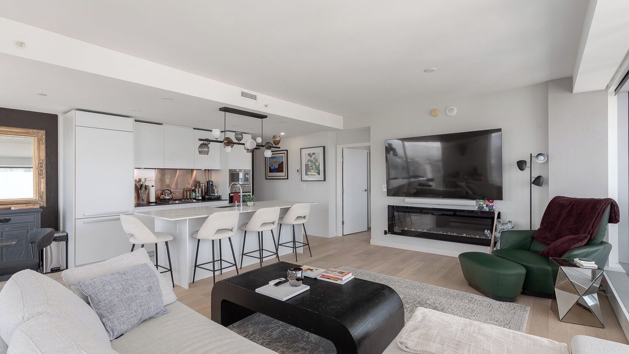 Photo of Livingroom in Downtown Vancouver