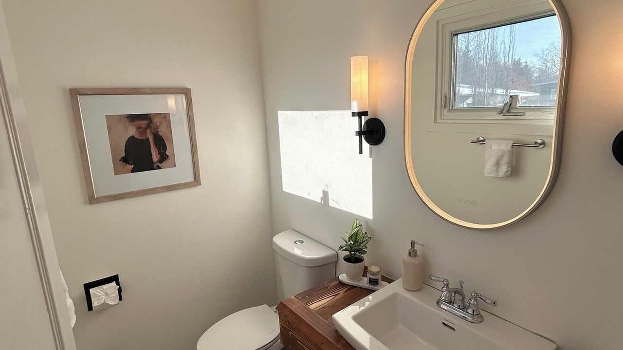 Photo of Bathroom in Red Deer