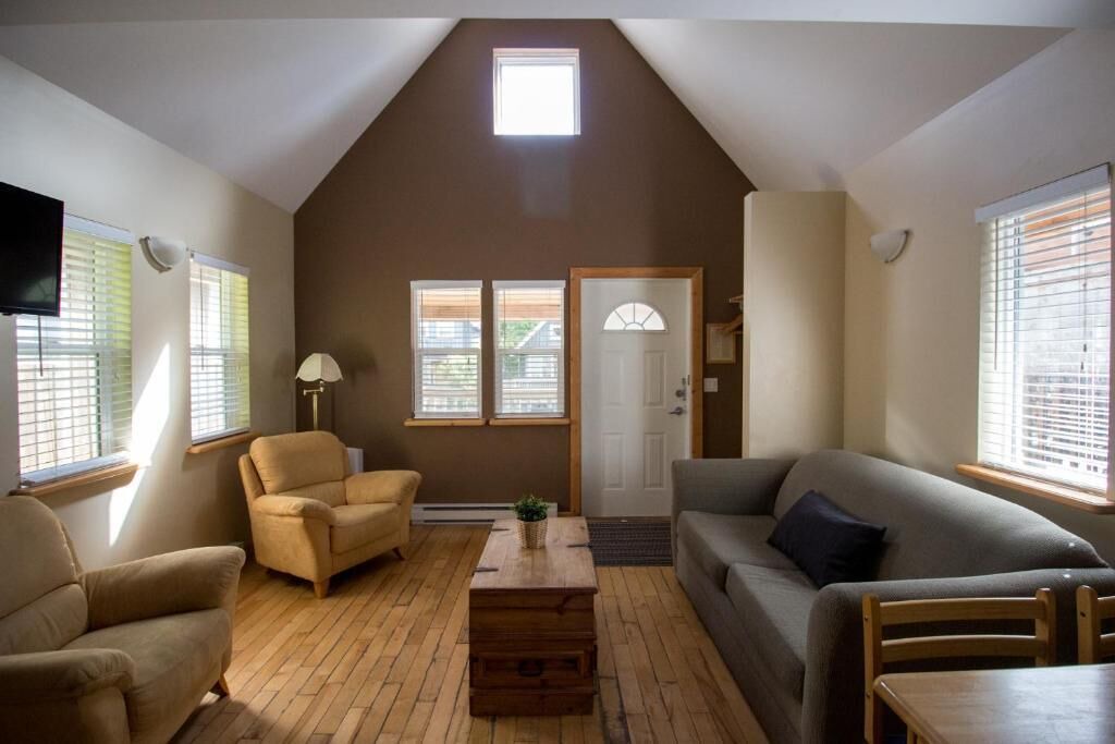 Photo of Livingroom in Ucluelet