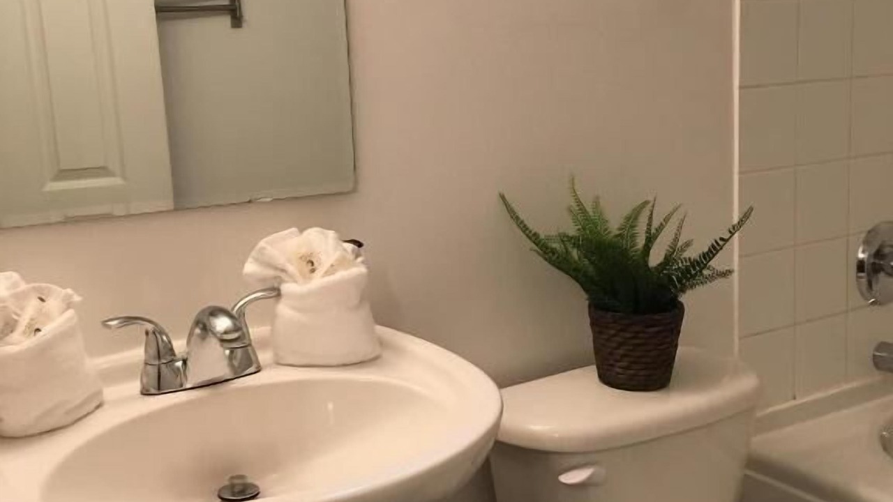 Photo of Bathroom in Ucluelet
