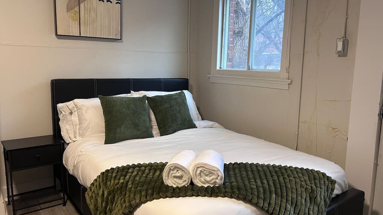 Photo of Bedroom in Sandy Hill
