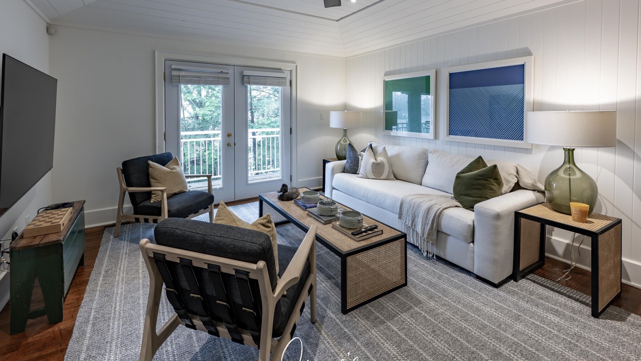 Photo of Bedroom in Muskoka Lakes