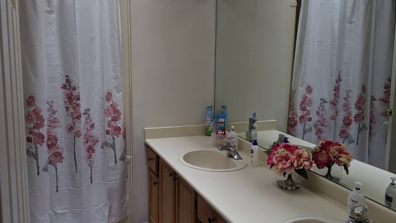 Photo of Bathroom in St. Catharines
