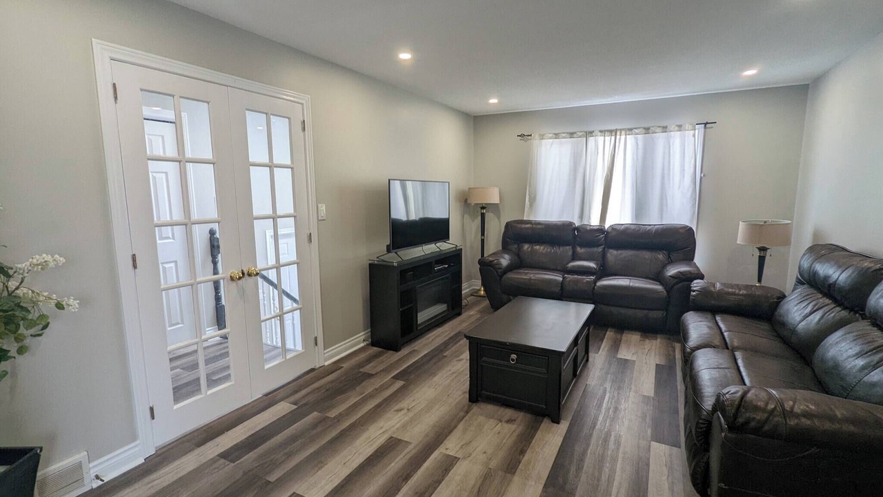 Photo of Livingroom in St. Catharines