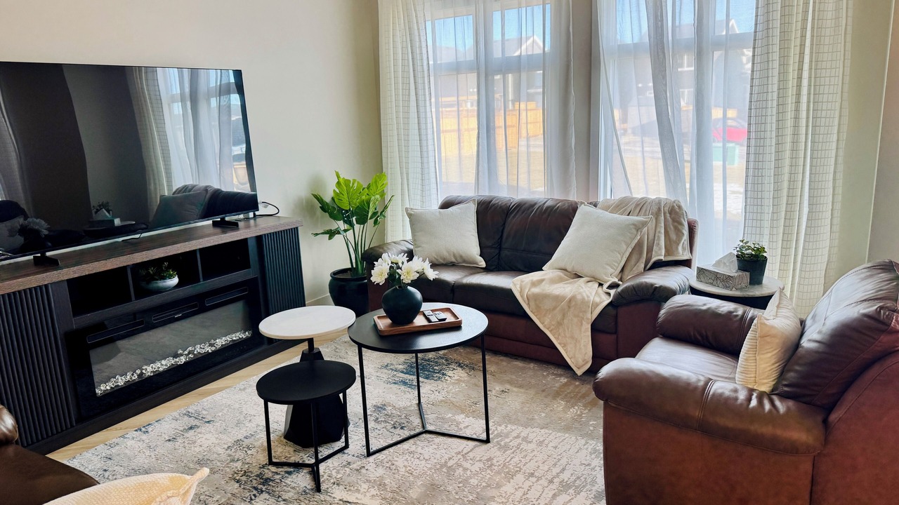 Photo of Livingroom in Cochrane