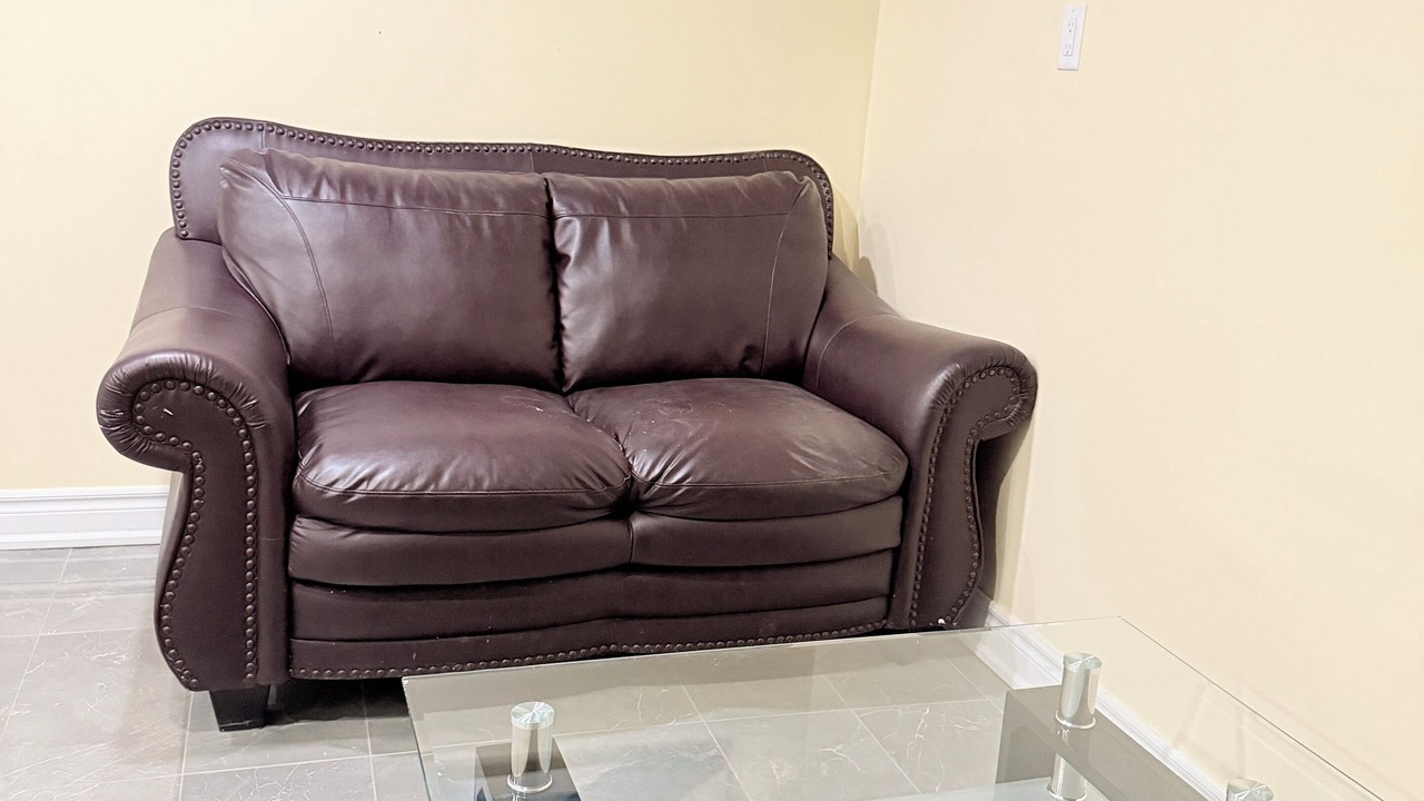 Photo of Livingroom in East Credit