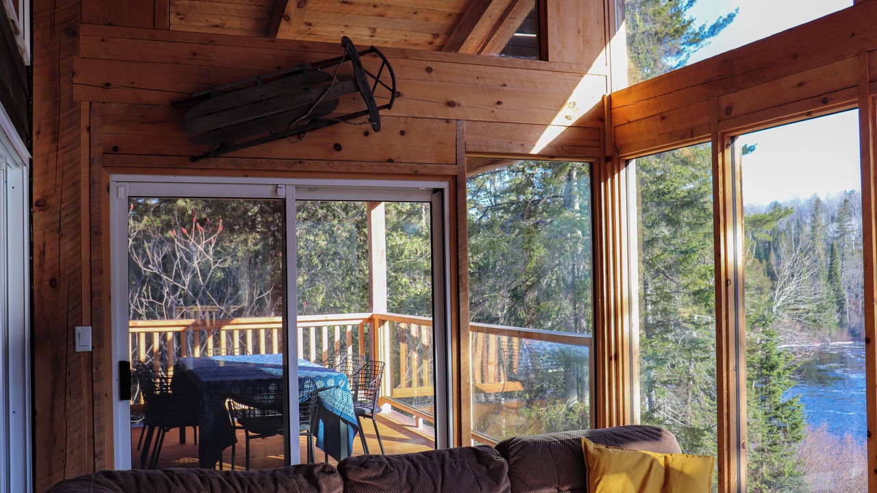 Photo of Livingroom in Bancroft