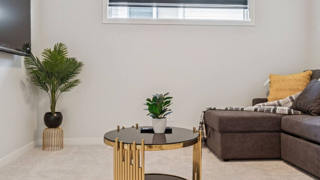 Photo of Livingroom in Northwest Calgary