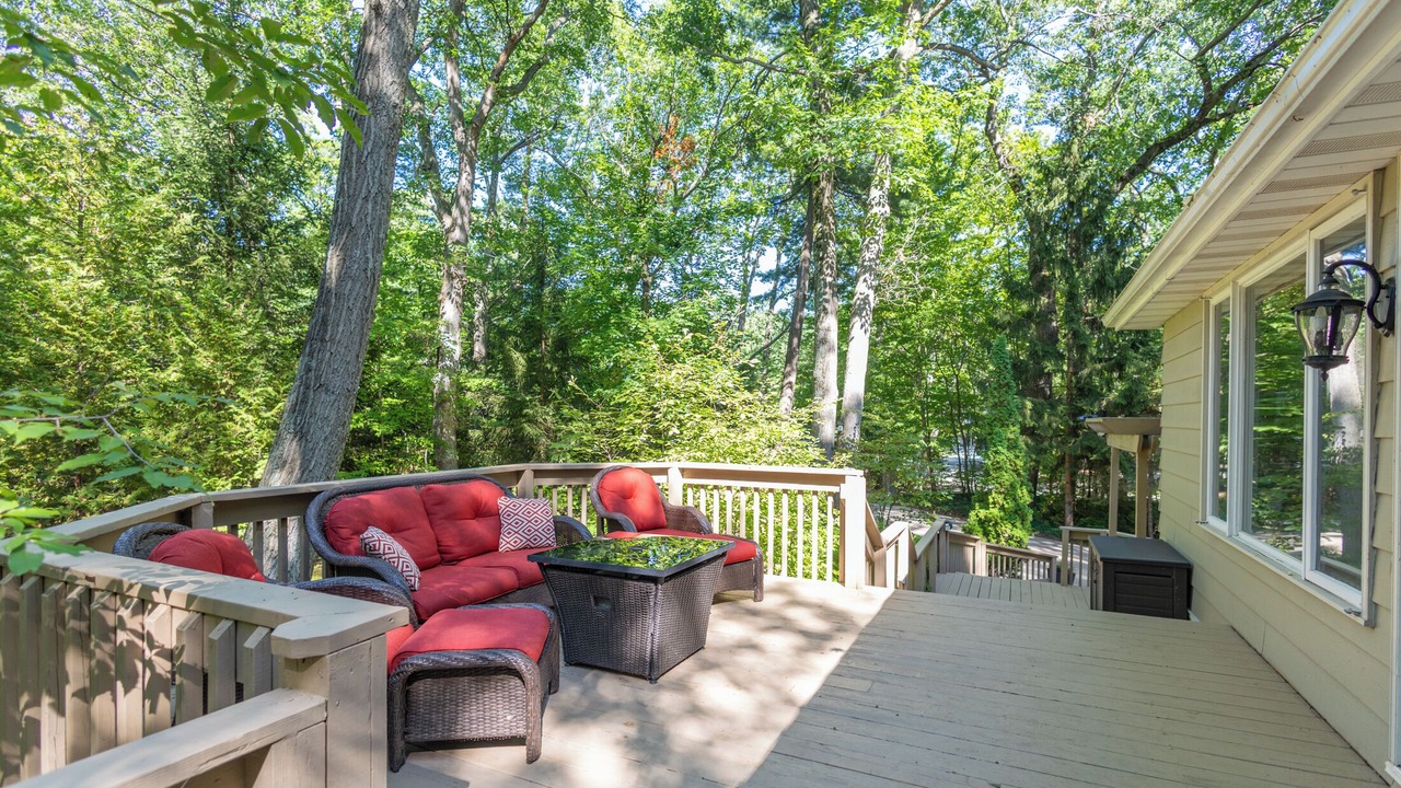 Photo of Patio Balcony in Grand Bend