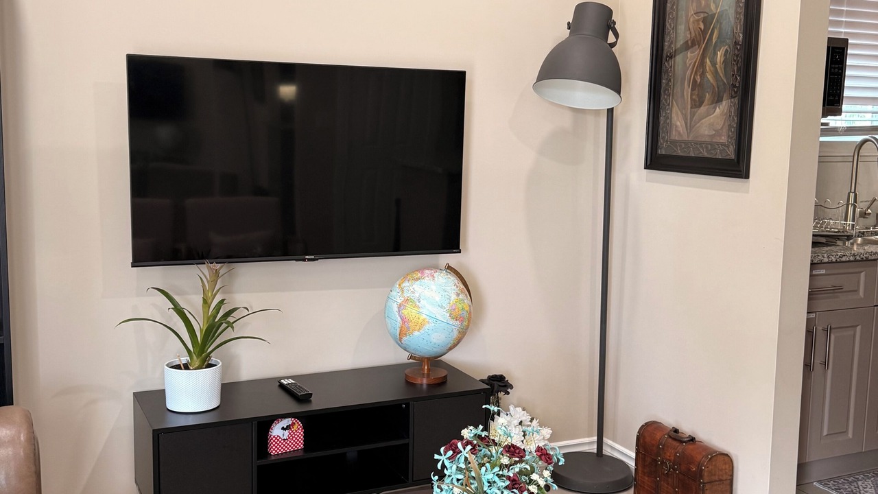 Photo of Livingroom in Sandwich Towne
