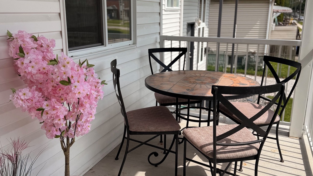 Photo of Outdoor in Sandwich Towne