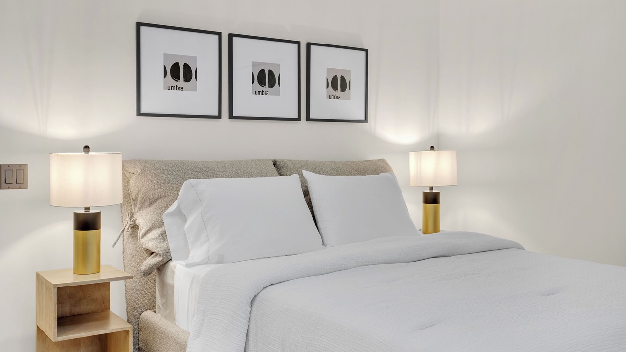 Photo of Bedroom in Delta