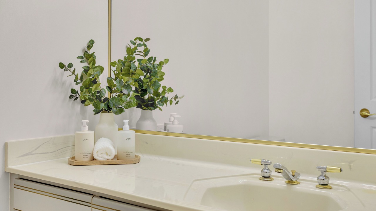 Photo of Bathroom in Delta